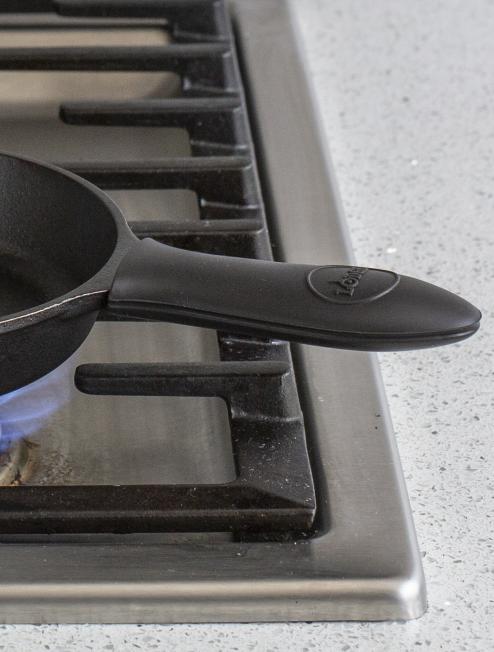 Mini Silicone Handle Holder - Image 3