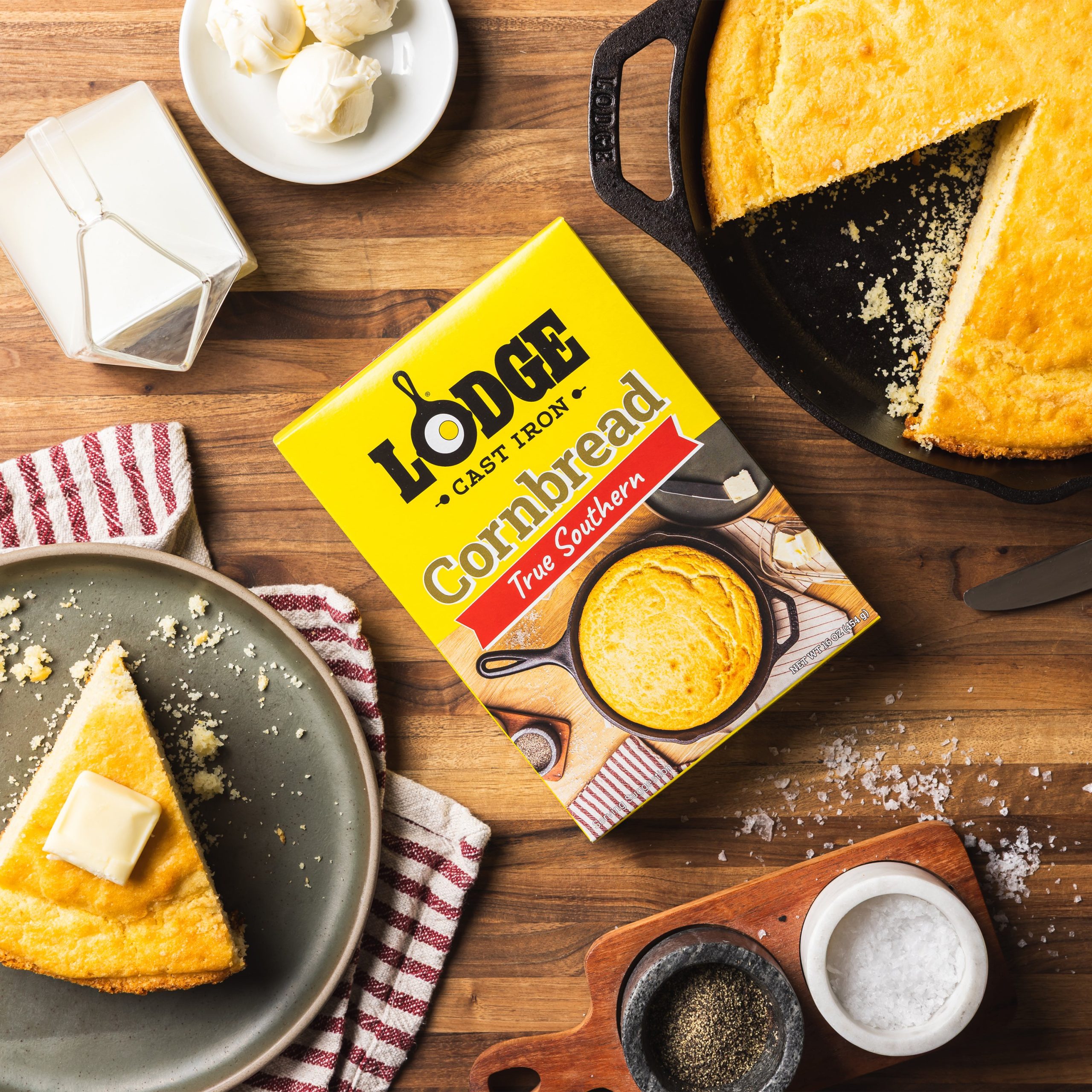 True Southern Skillet Cornbread Mix - Image 4